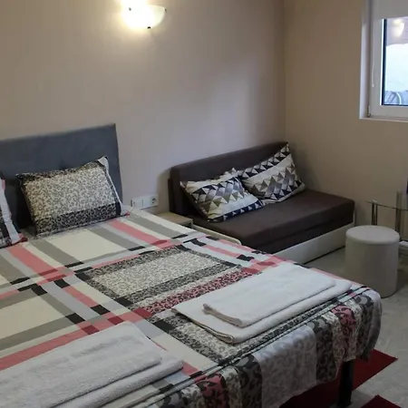 Apartment Raya *